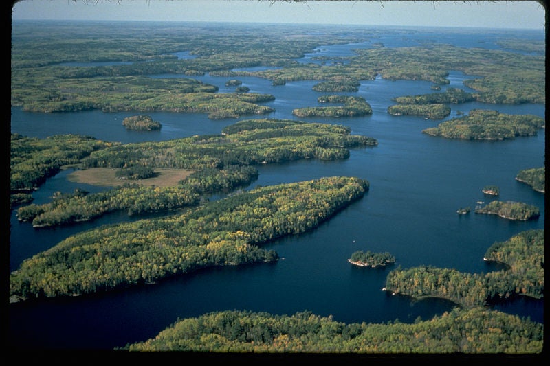 Voyageurs national park volunteer