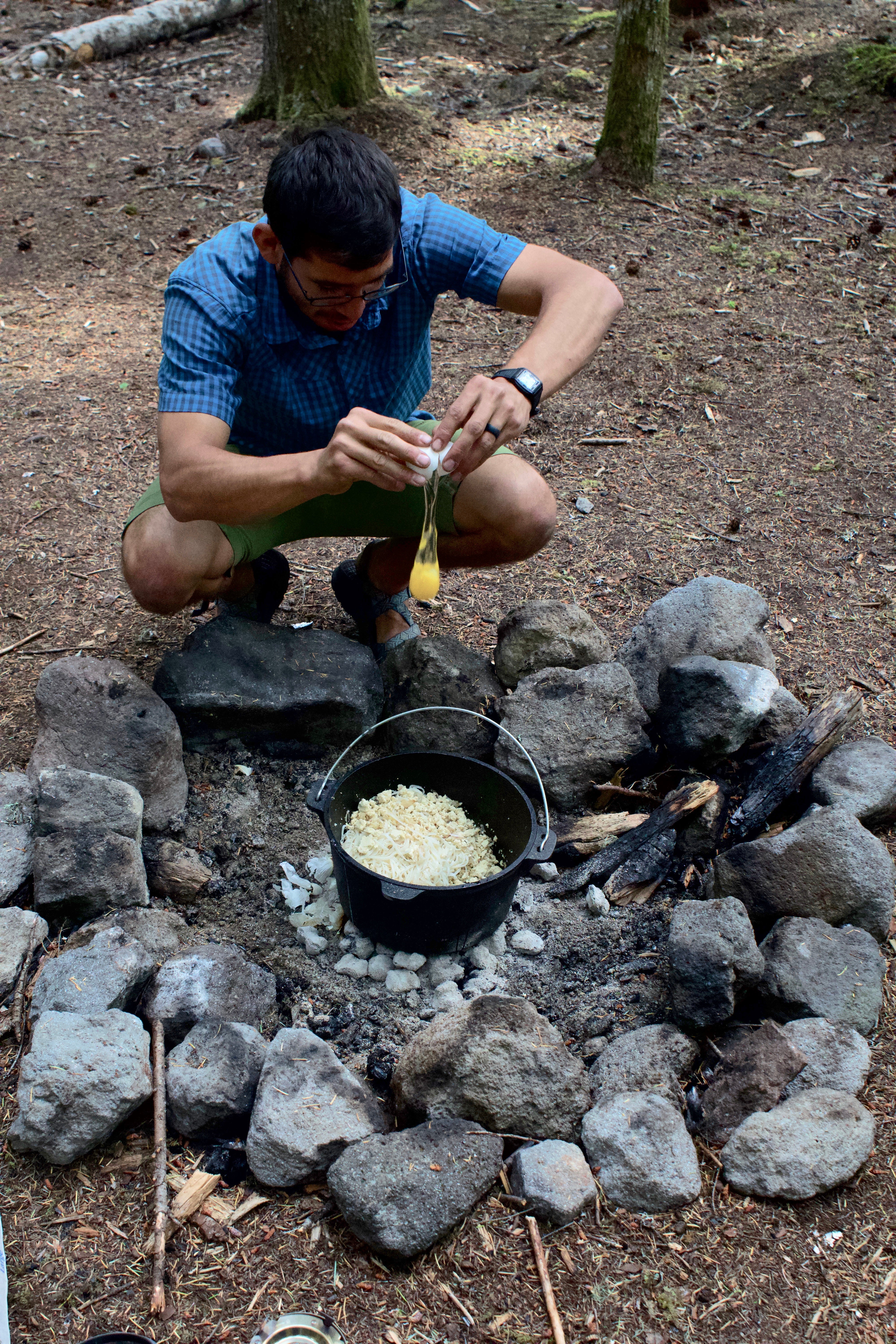 adding an egg to the easy pad thai recipe