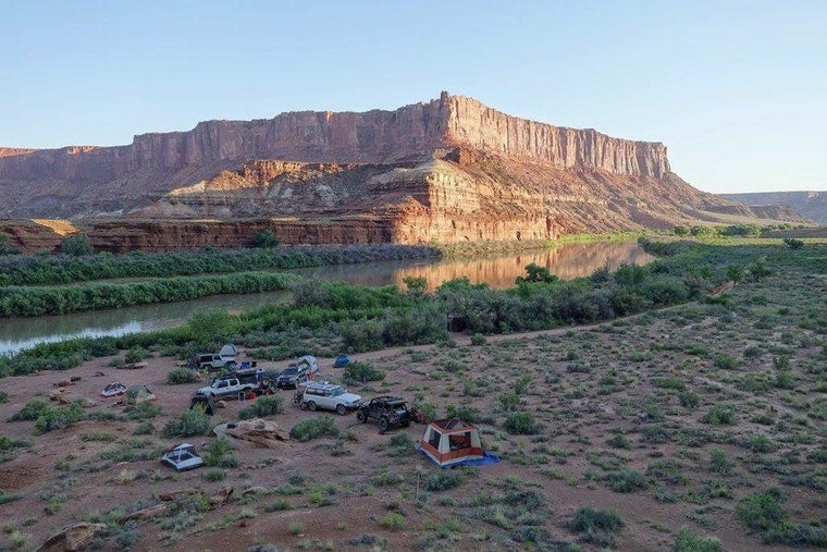 canyonlands national park camping