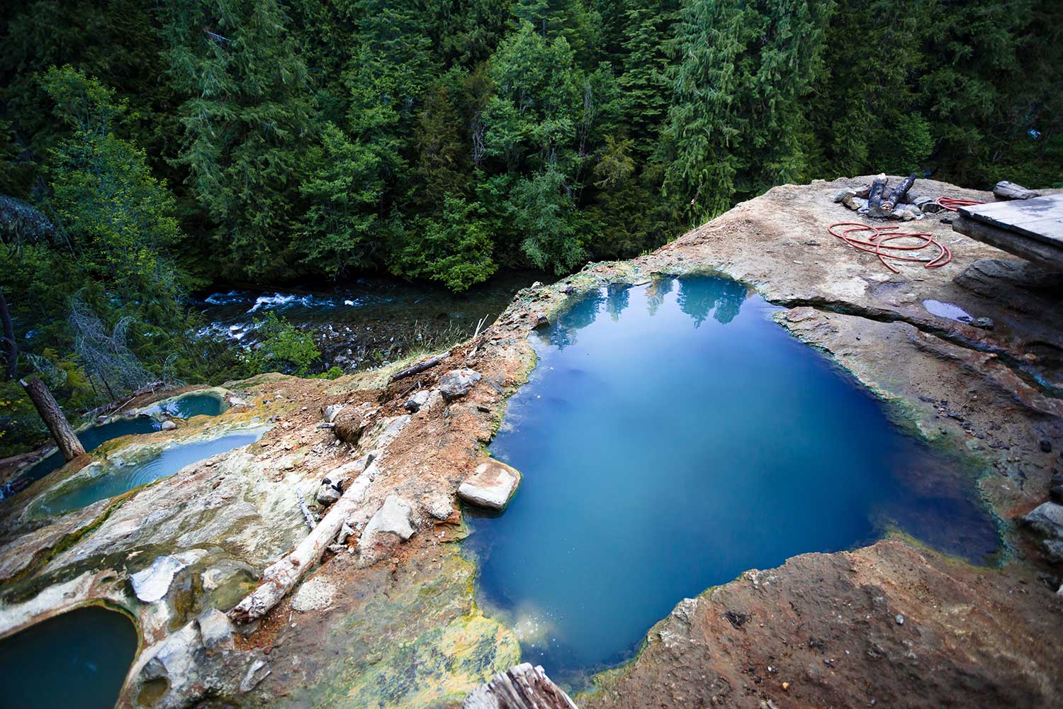 umpqua hot springs from above