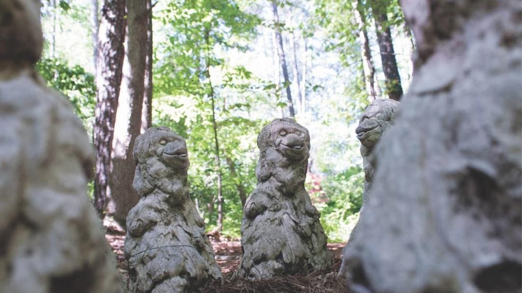 monkey massacre memorial statues in the georgia forest