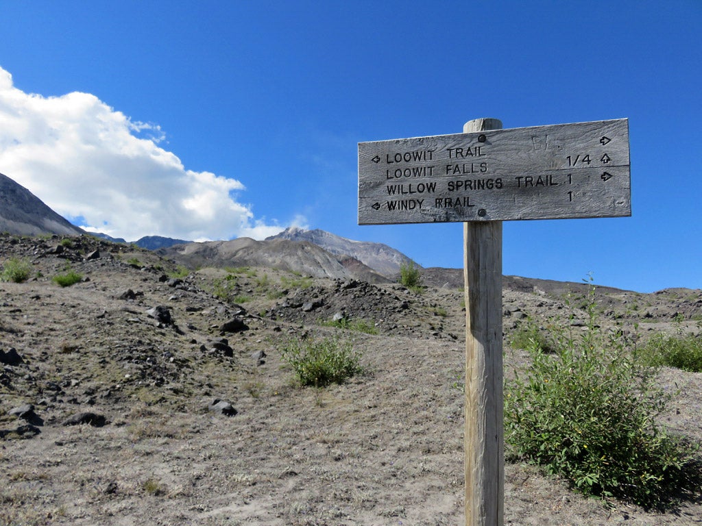 Loowit Trail in Mount St. Helens National Volcanic Monument