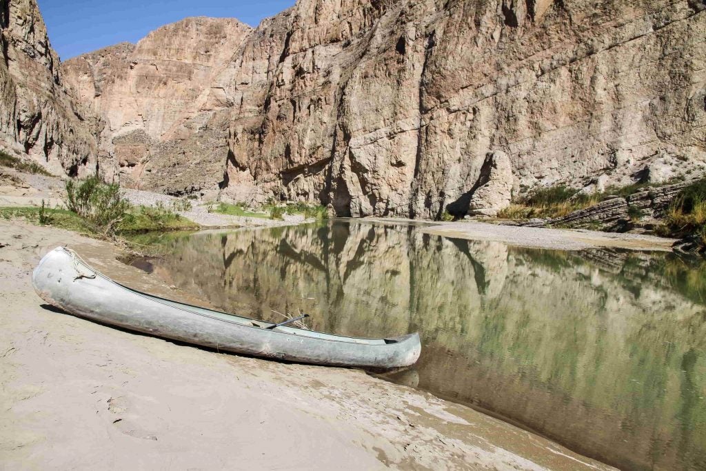 canoe on the river banks in big bend national park