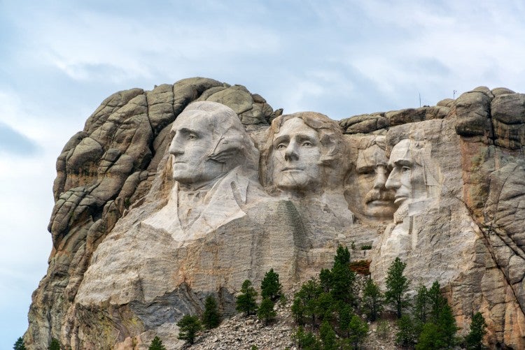 15 Mount Rushmore Camping Destinations for Tent & RV Campers