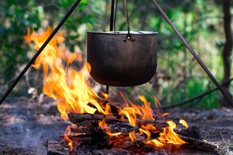 7 Easy One-Pot Meals to Simplify Your Camp Cooking