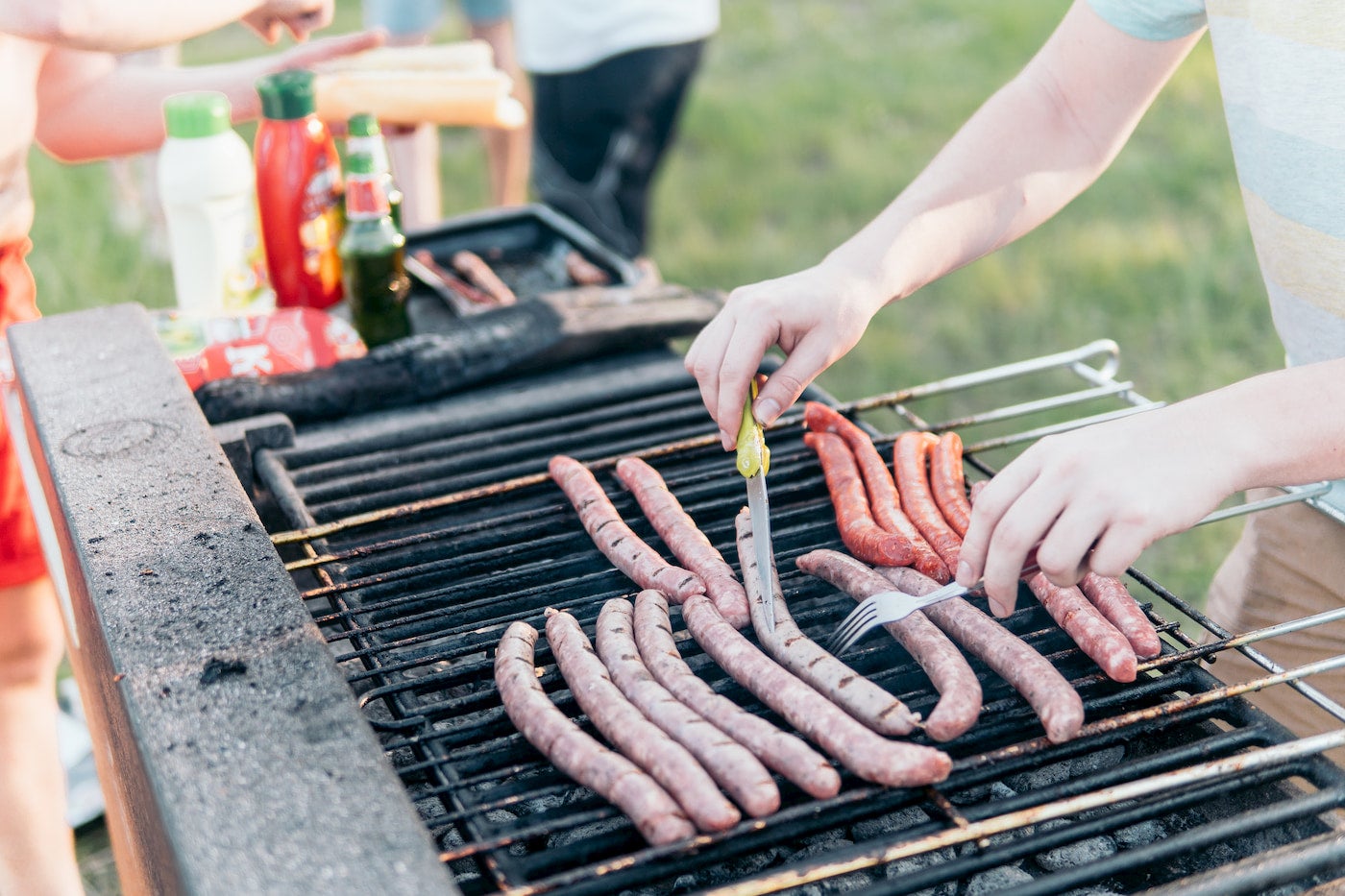 Grilling knockwurst.