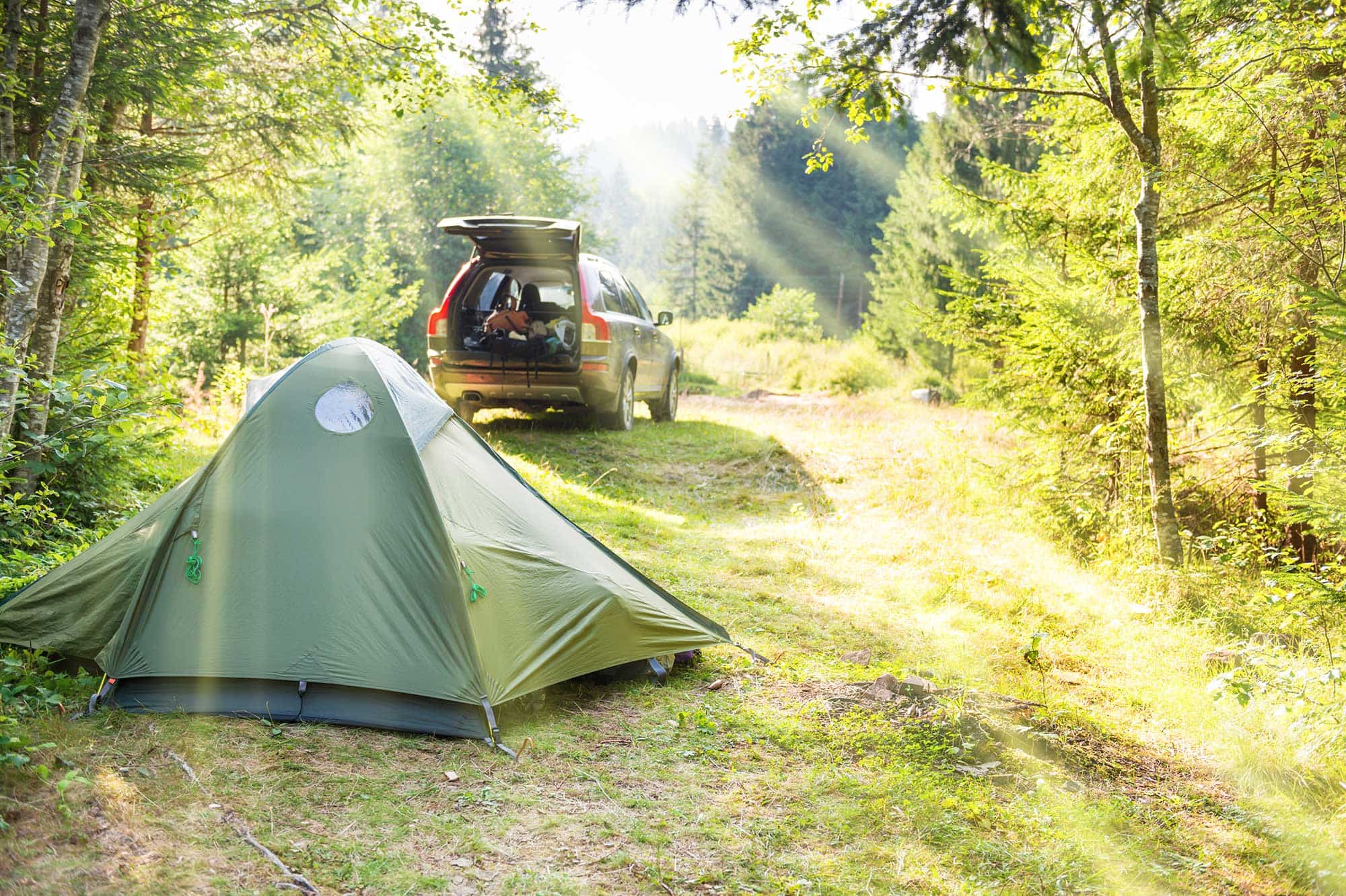Minimalist Camping - Essential Gear for a Simplified Outdoor