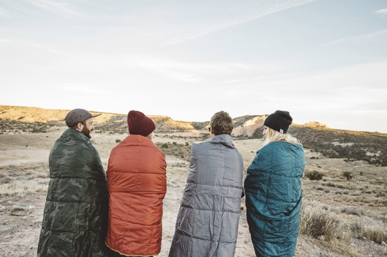 8 Camping Blankets That Will Keep You Warm and Cozy Outside