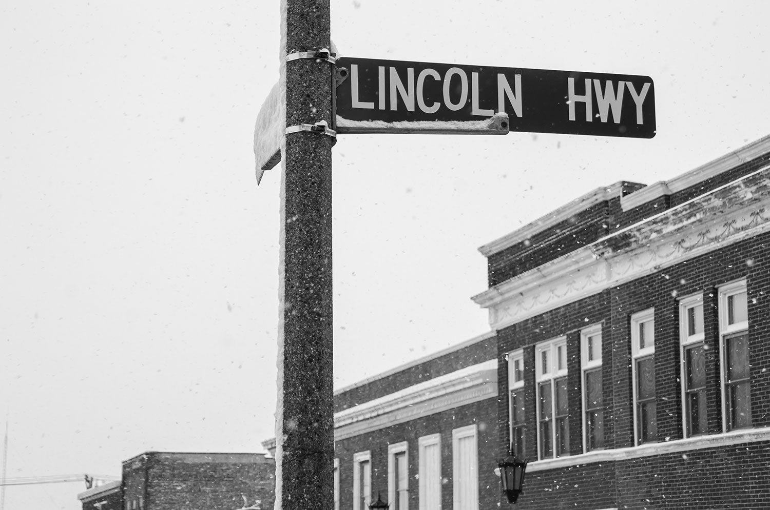 author of the lincoln highway