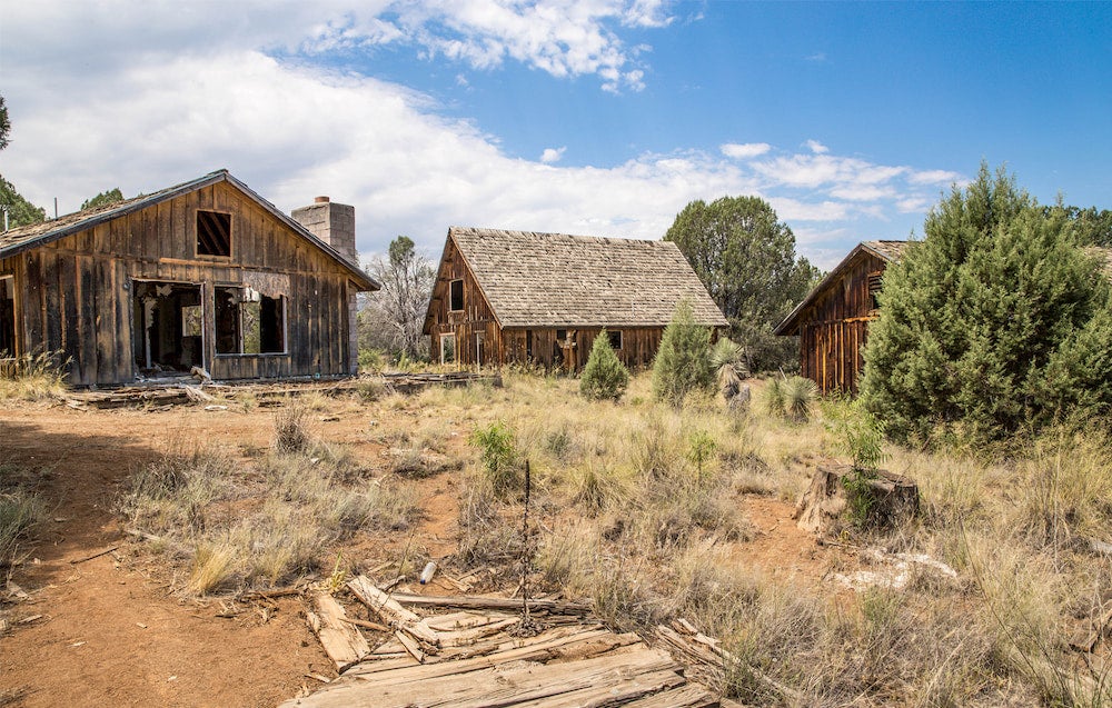 Vecchi edifici a Seneca Lake, Arizona