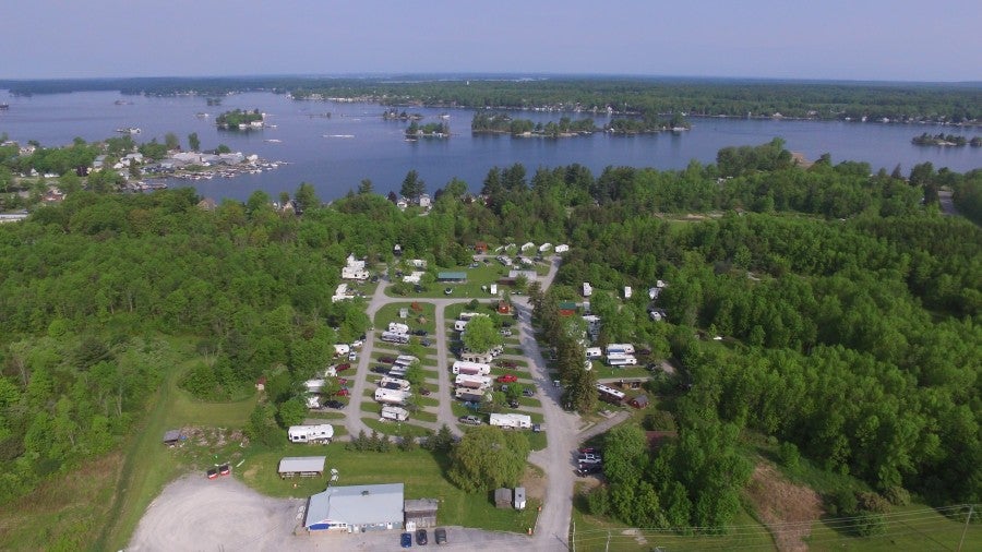 overview picture of 1000 islands campground