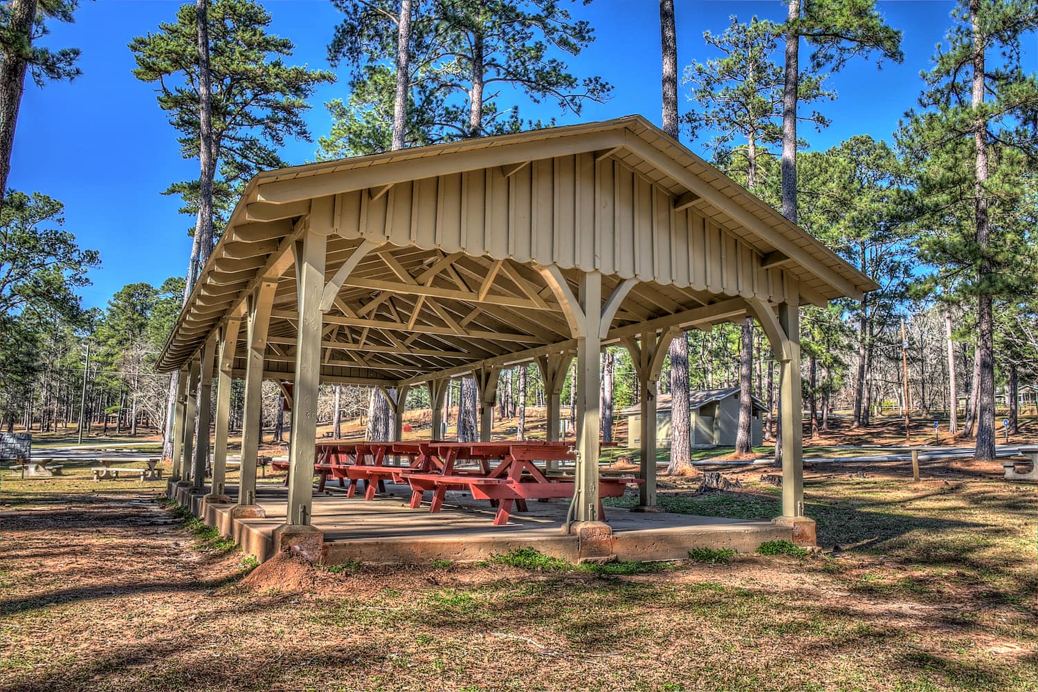 covered picnic benches at indian springs state aprk