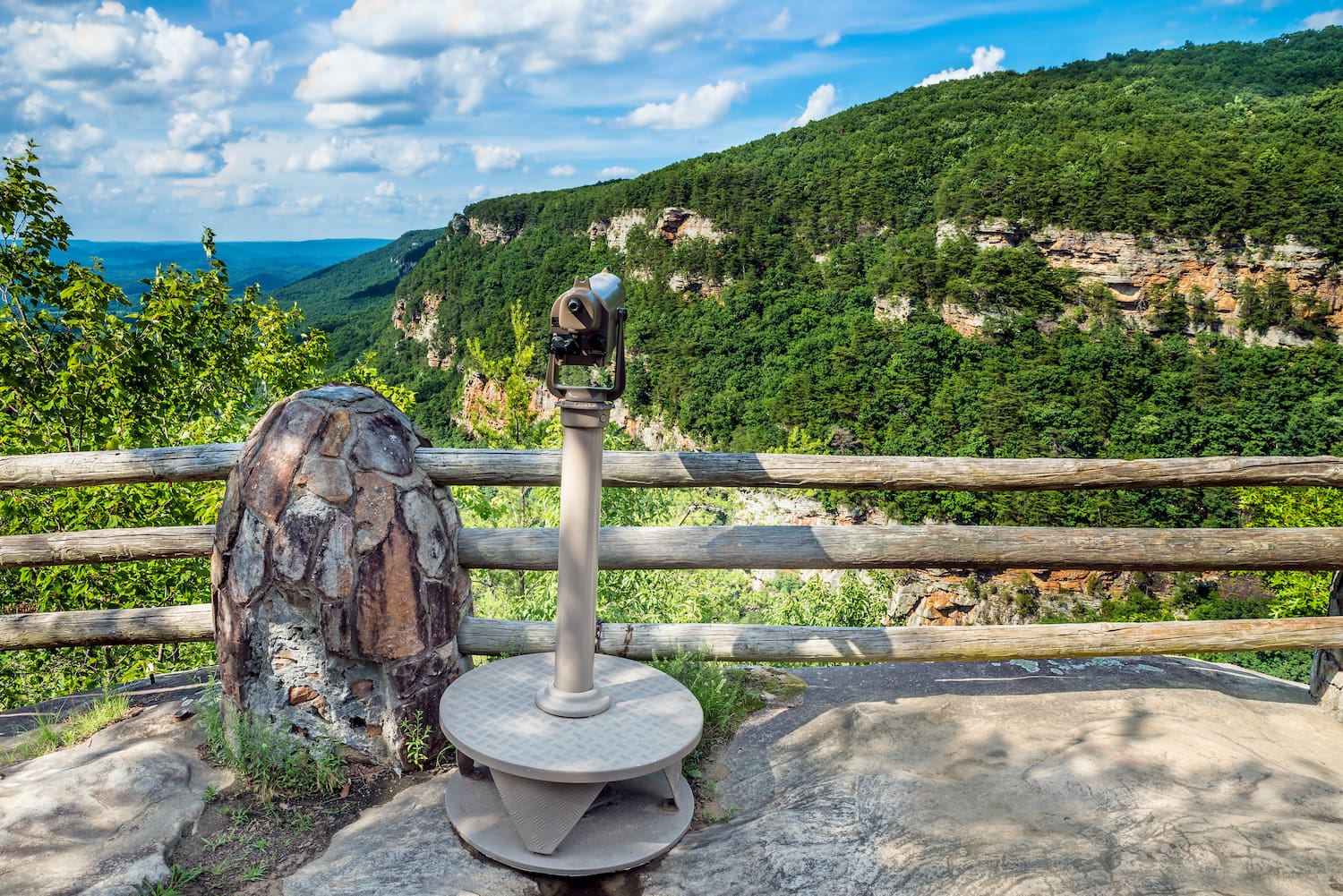 binoculars at cloudland canyon state park