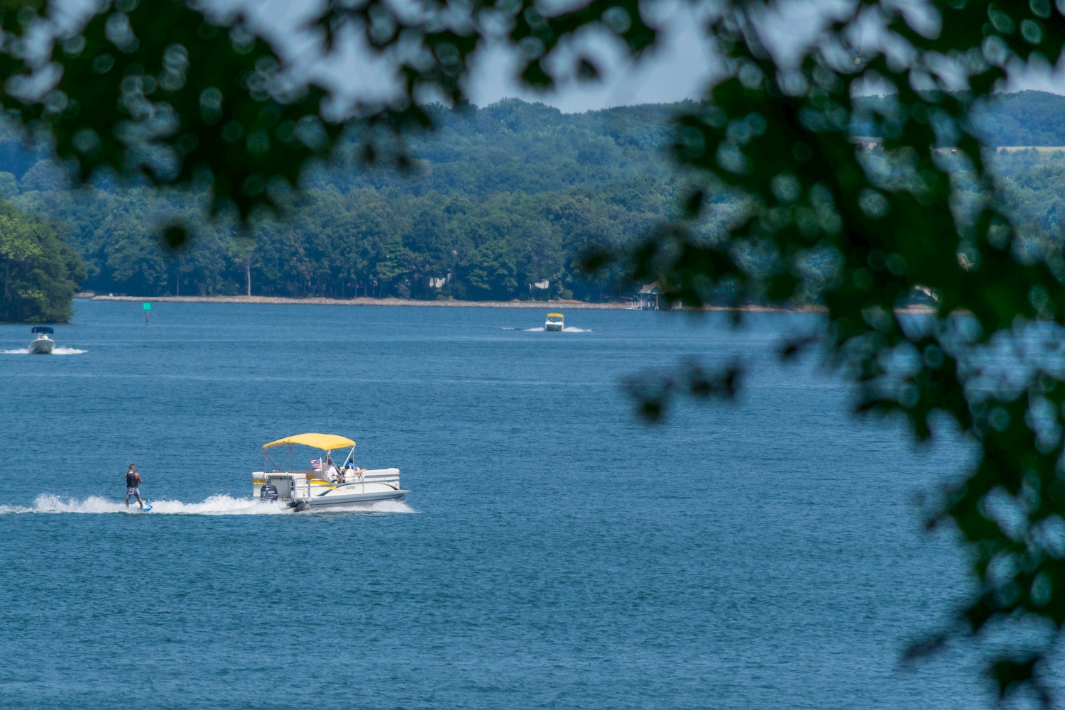 waterskiing at smith mountain lake 