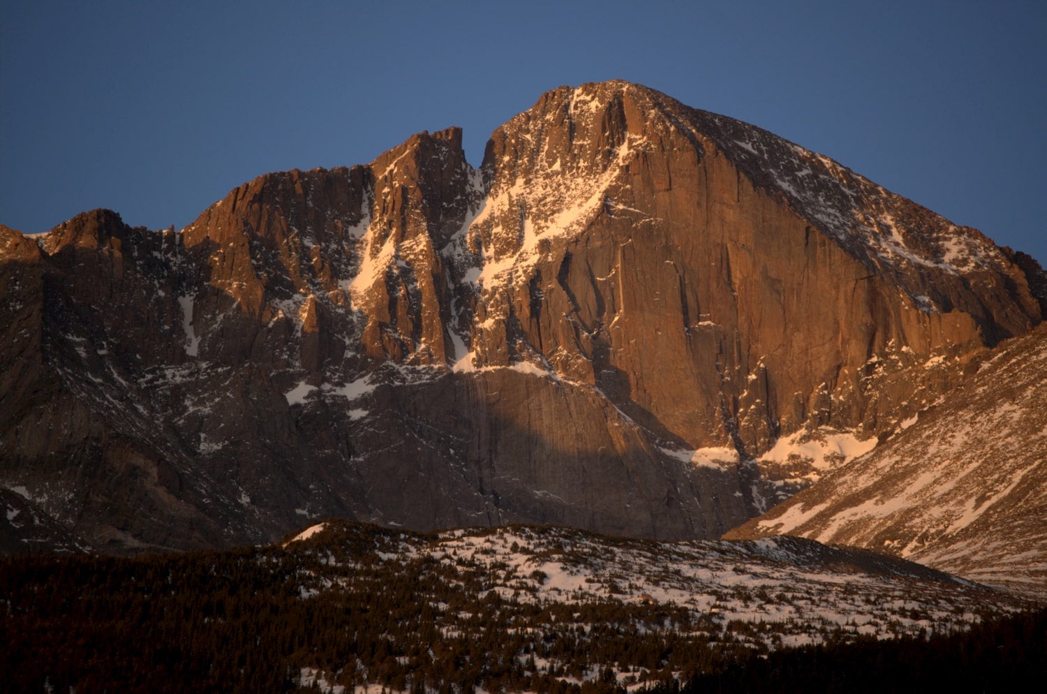 longs peak in rocky mountain national park