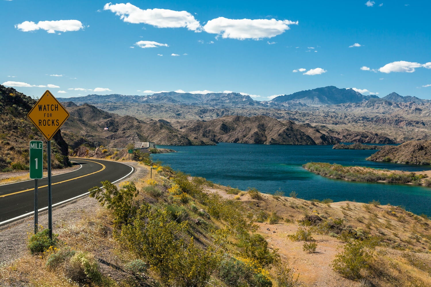 freeway and lake mead