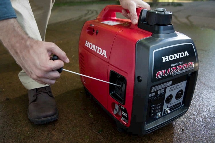 The Best Small Generators for RV Boondockers