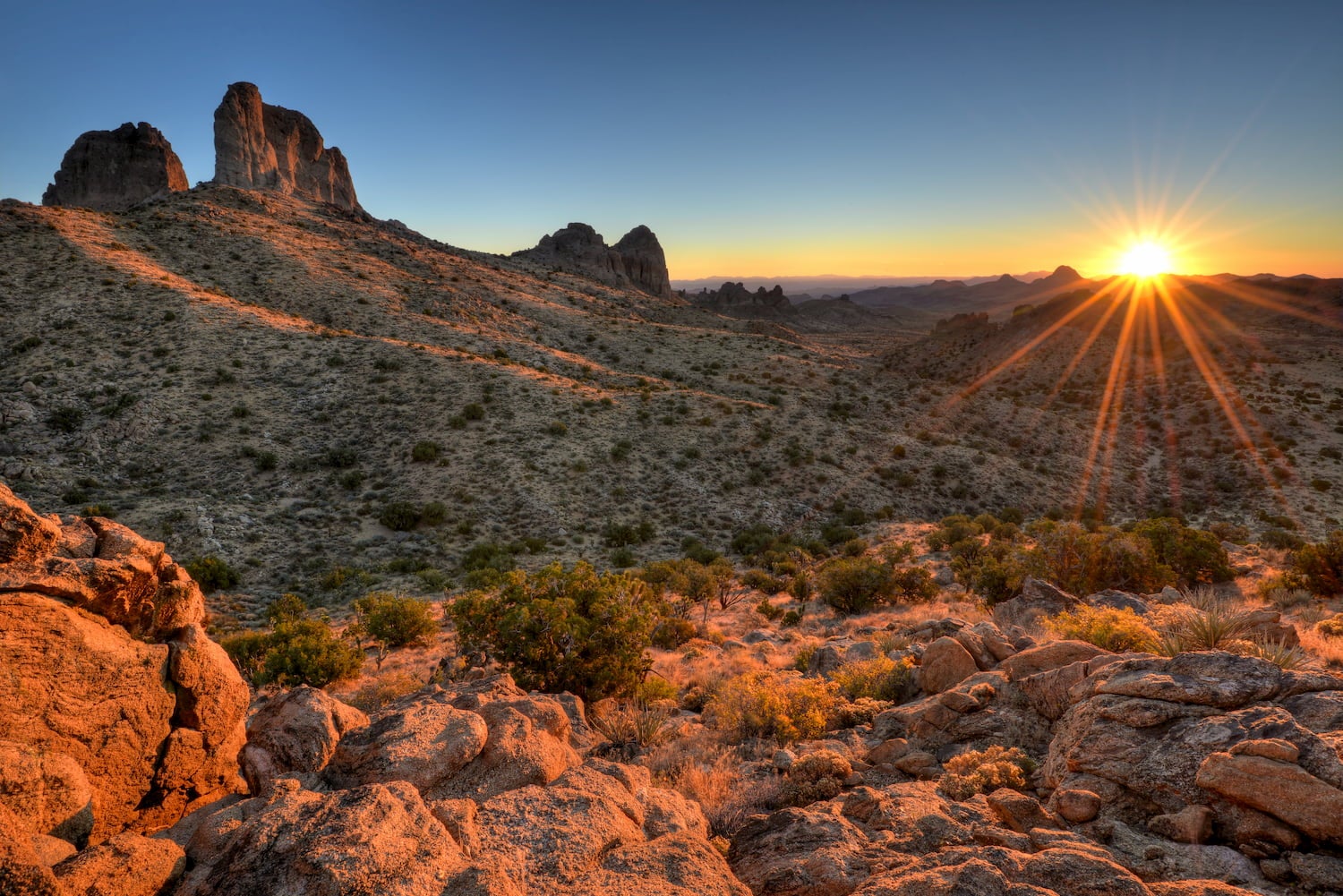 castle peaks at sunrise in mojave national preserve blm camping in california