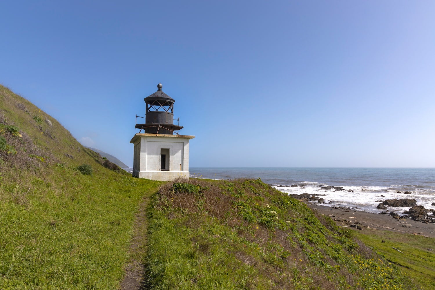 light house on Los Coast Trail