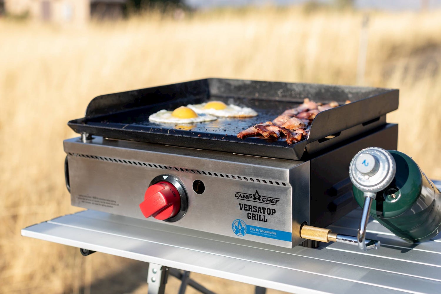 bacon and eggs on griddle