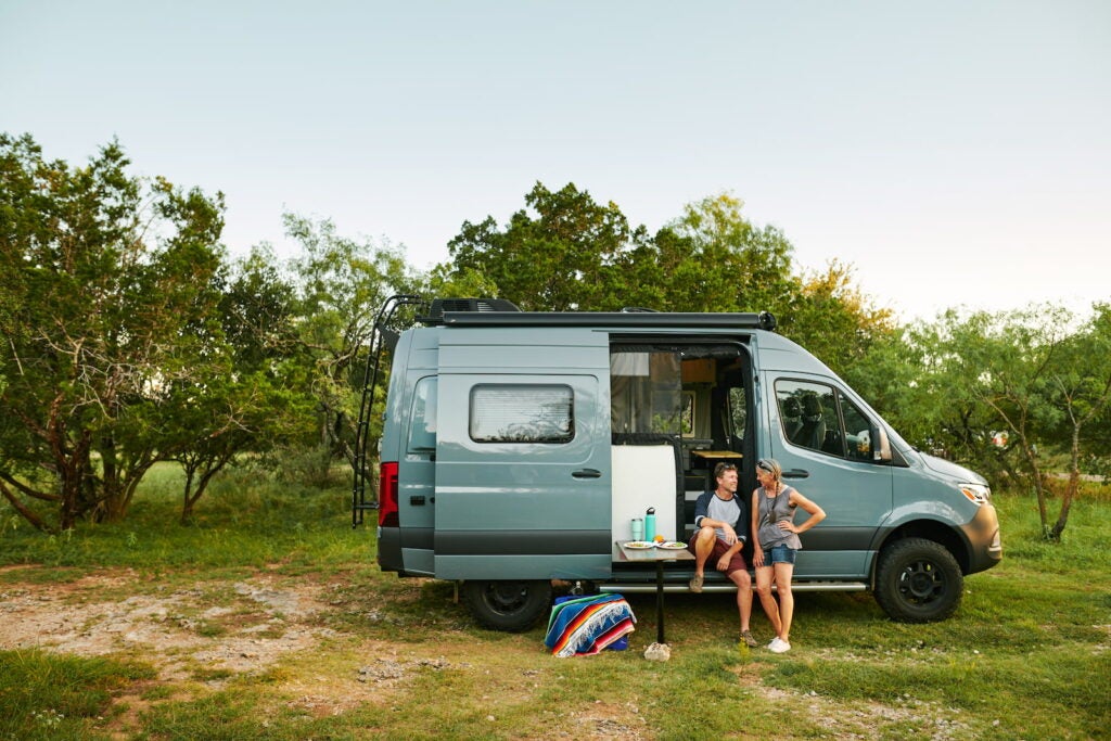 How to rent an RV