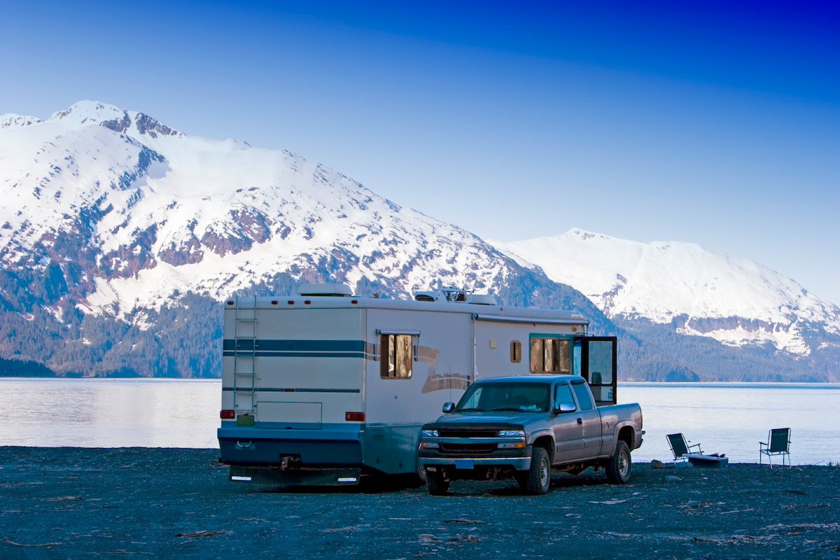 Winter RV camping tips for successful trips